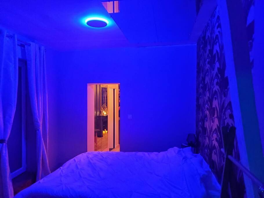 Love Room « L'Etreinte Doree » Illiers-Combray Екстер'єр фото